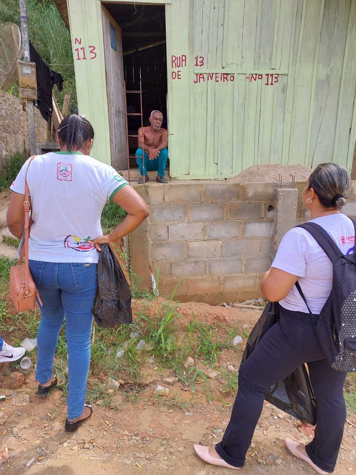 Camacã: Equipe de Endemias realiza trabalho de orientação e prevenção contra a Dengue